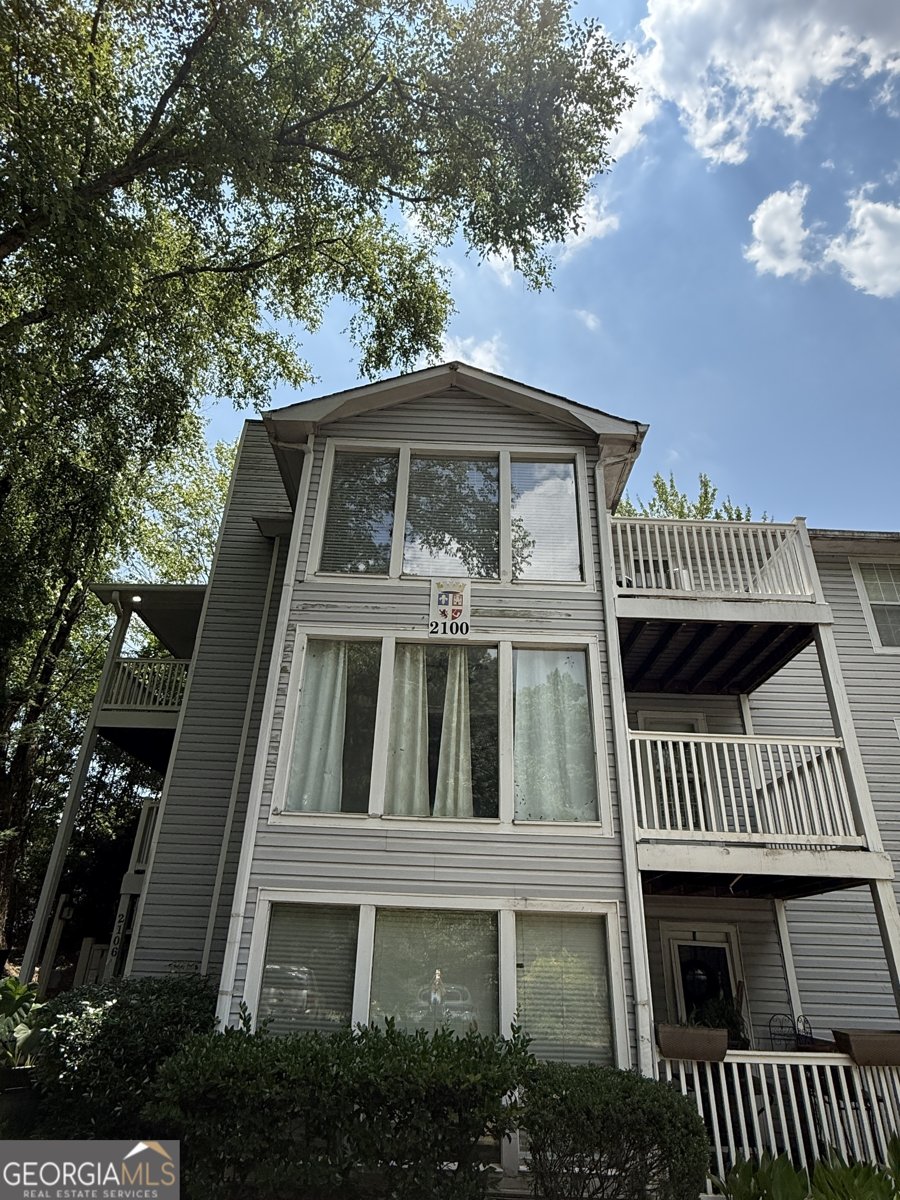 2107 Augusta Drive Marietta - 1