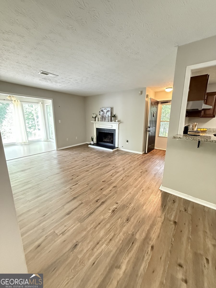 2107 Augusta Drive Marietta - 4