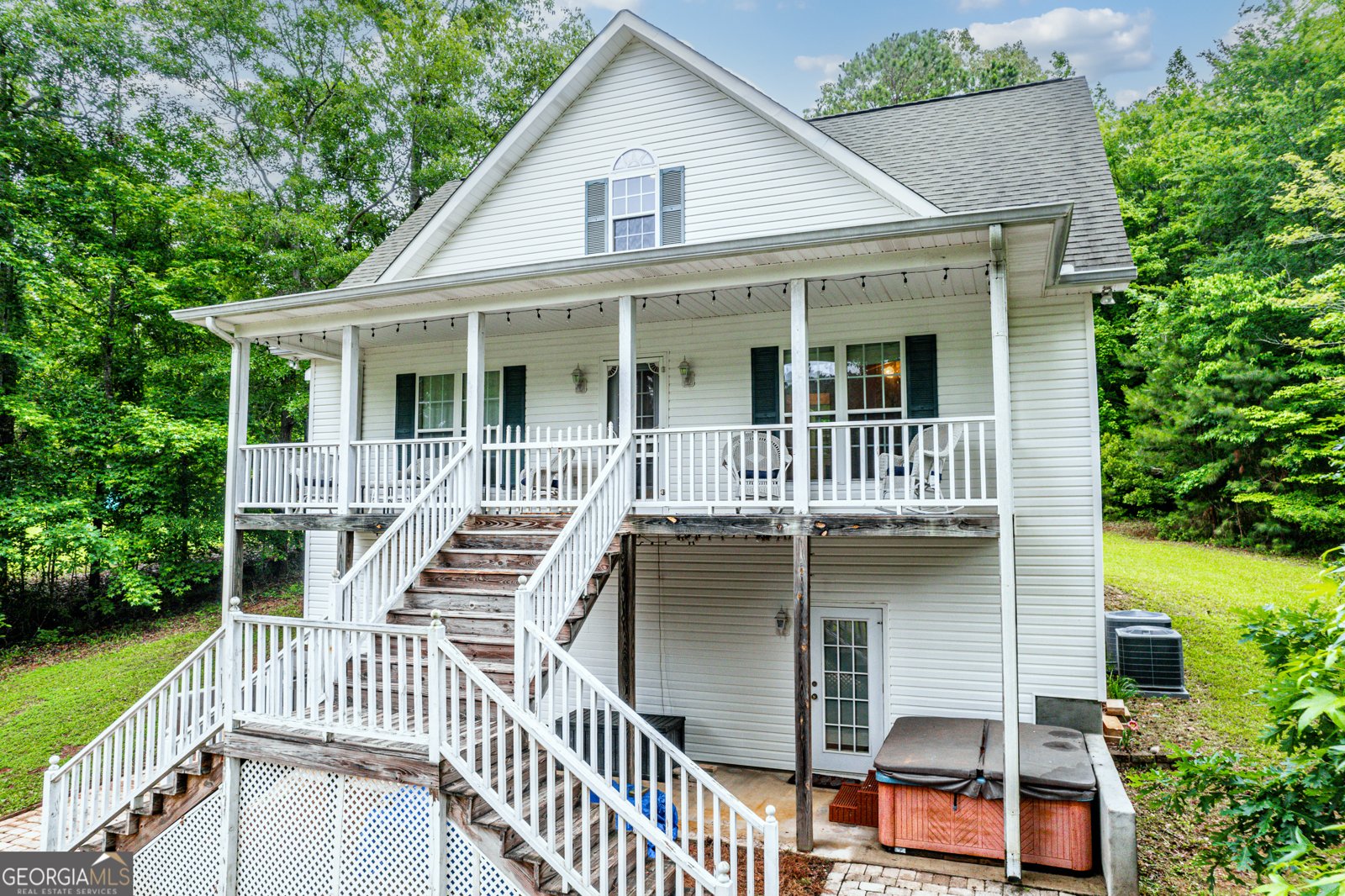 223 Dogwood Drive Sparta - 43