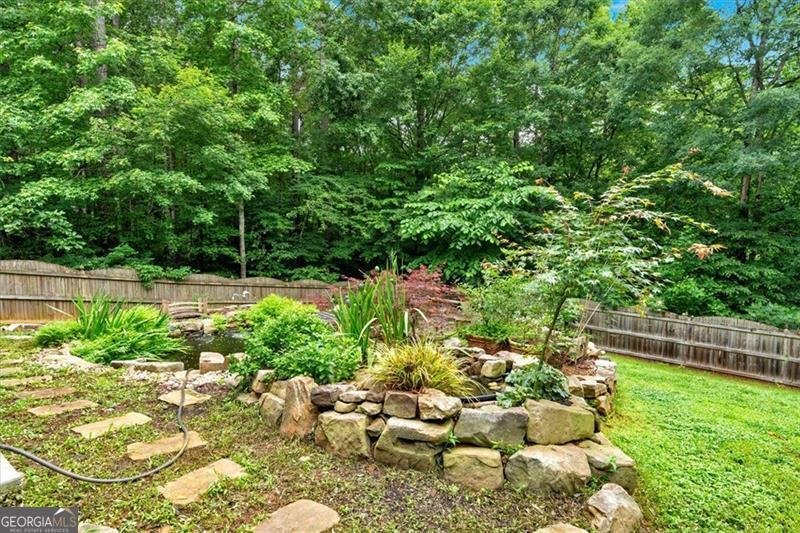 345 RIVERSTONE Drive Hiram - 11