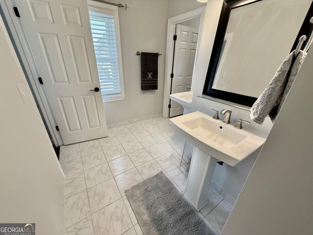 3011 Flat Shoals Road Conyers - 43
