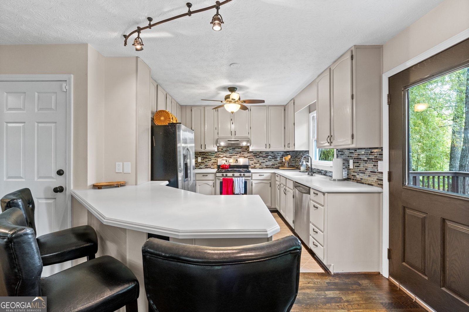 610 Lake Drive Snellville - 18