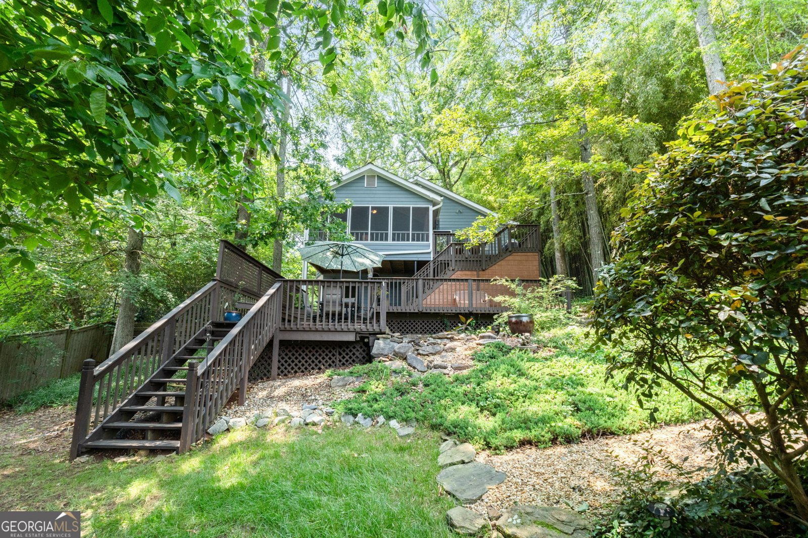 610 Lake Drive Snellville - 40