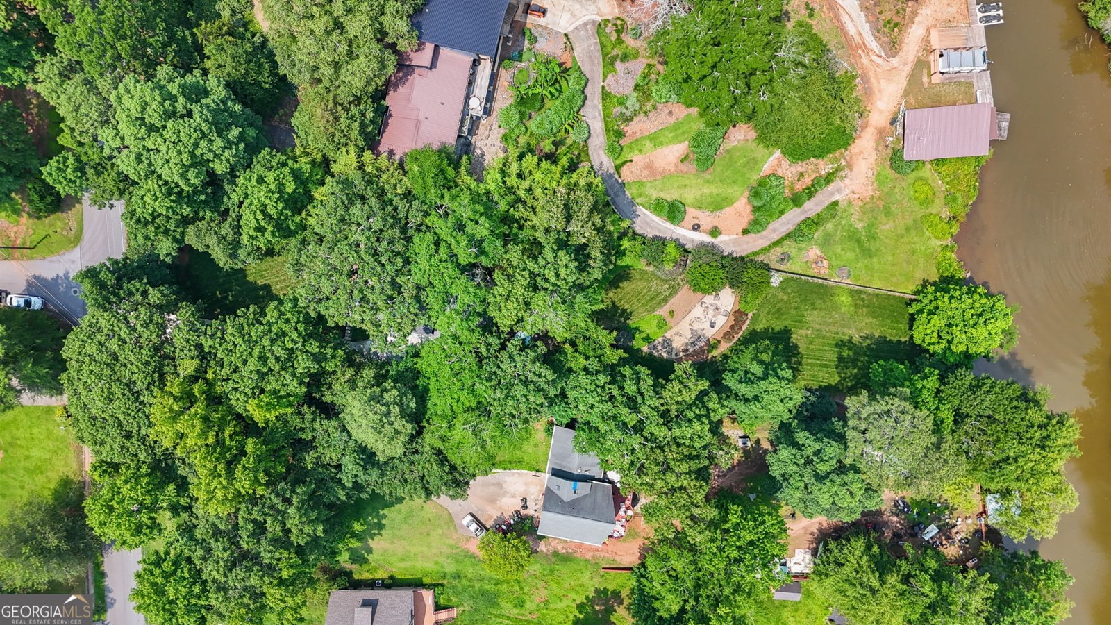 610 Lake Drive Snellville - 46