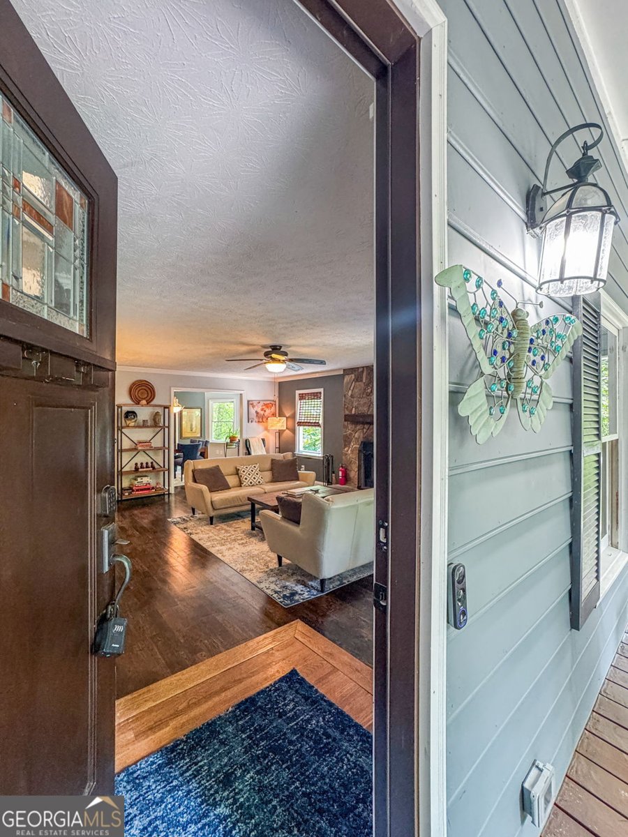 610 Lake Drive Snellville - 7