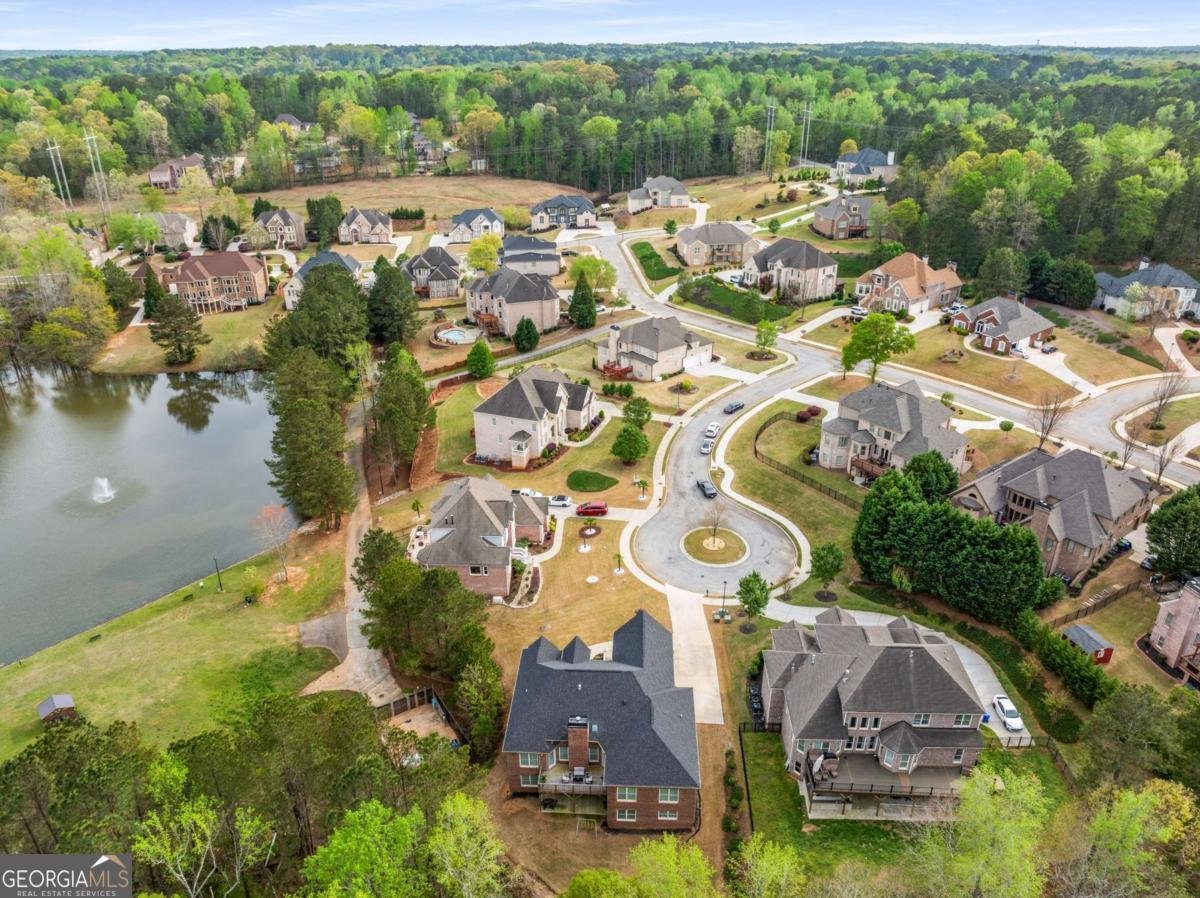 4457 Equity Court Ellenwood - 44