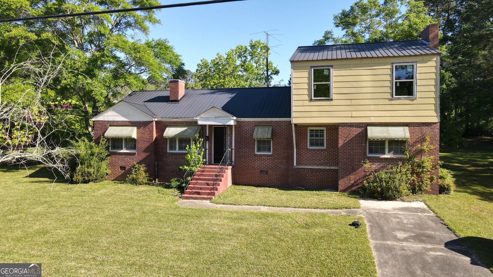 522 4th Street Extension Manchester - 1