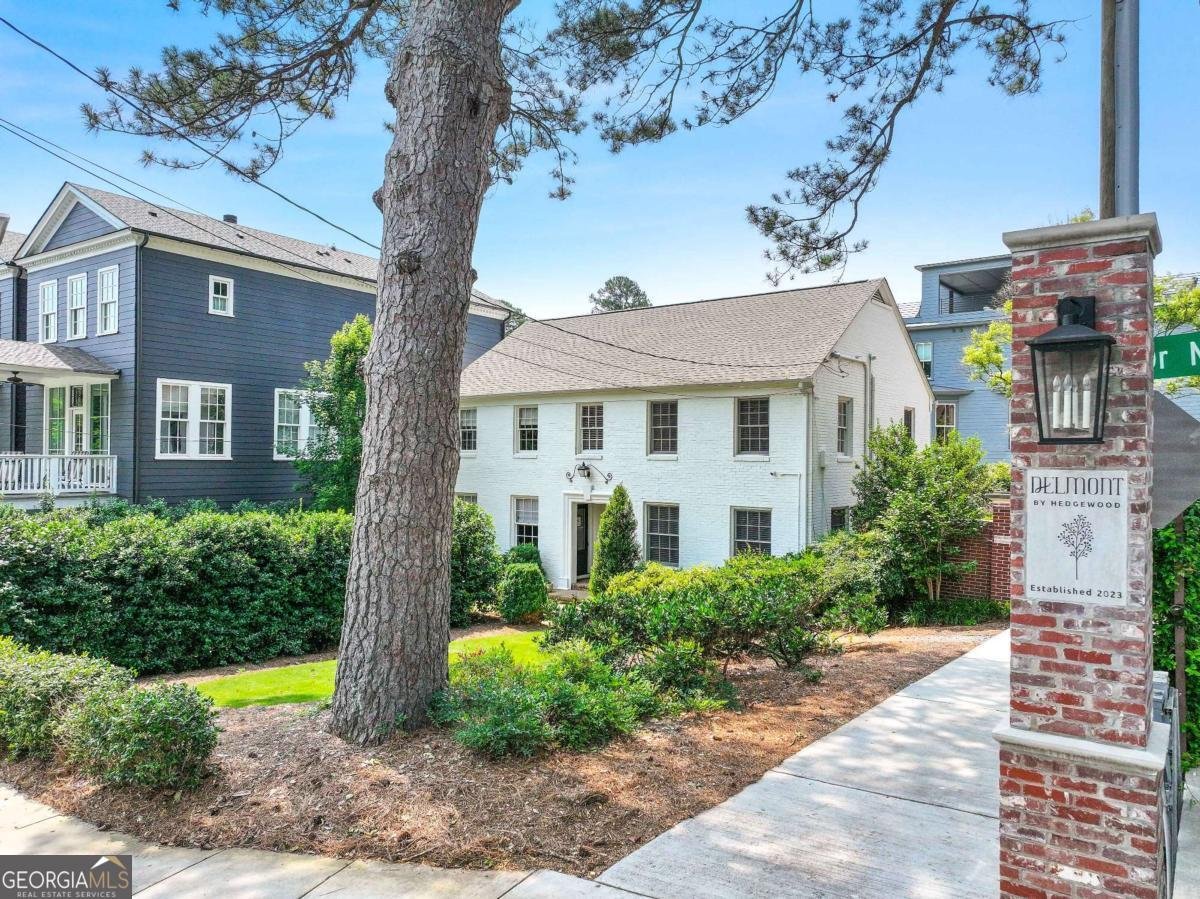 67 Delmont Drive Atlanta - 2