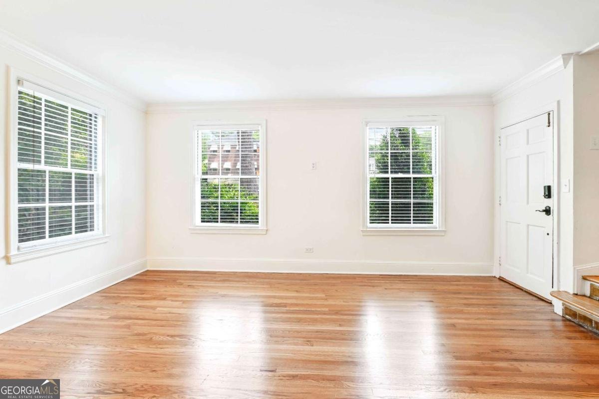 67 Delmont Drive Atlanta - 29