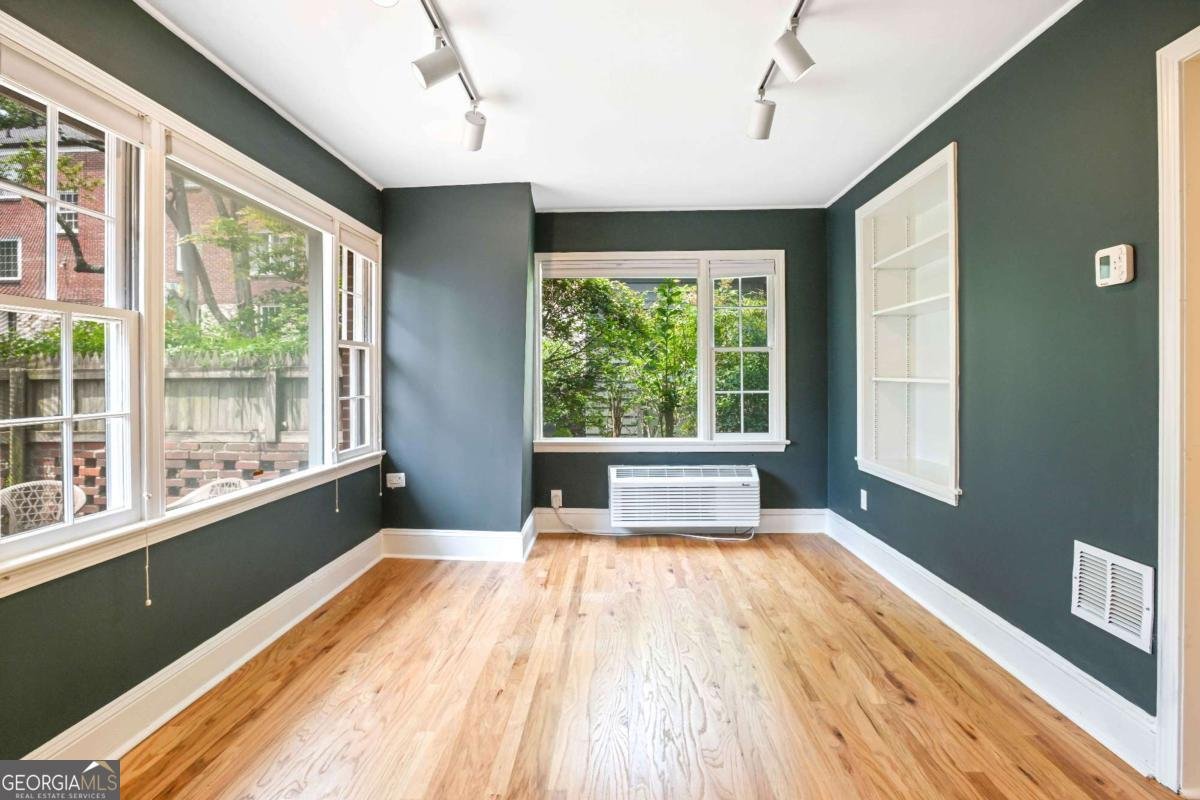67 Delmont Drive Atlanta - 45