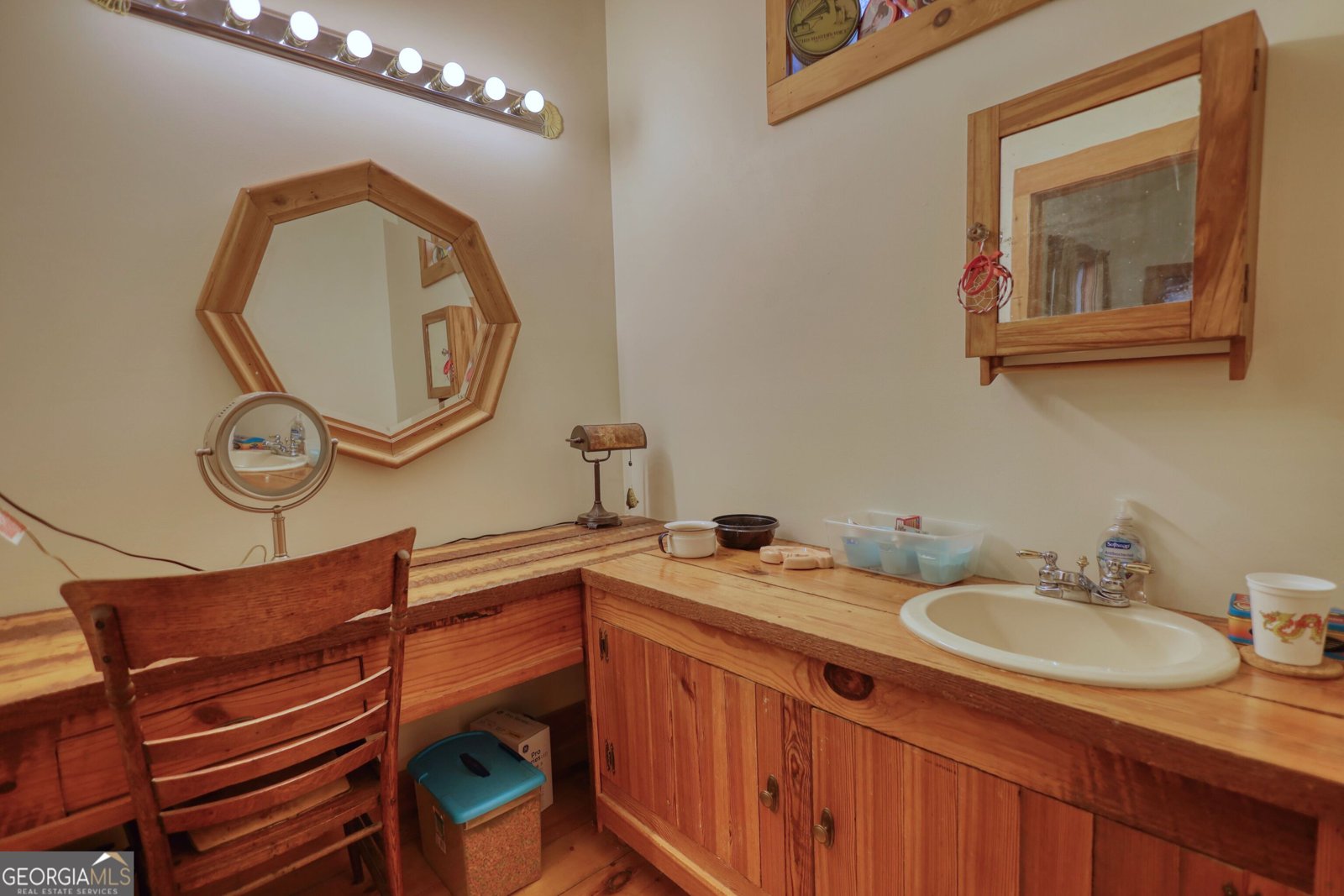 5642 N Highway 212 Covington - 26