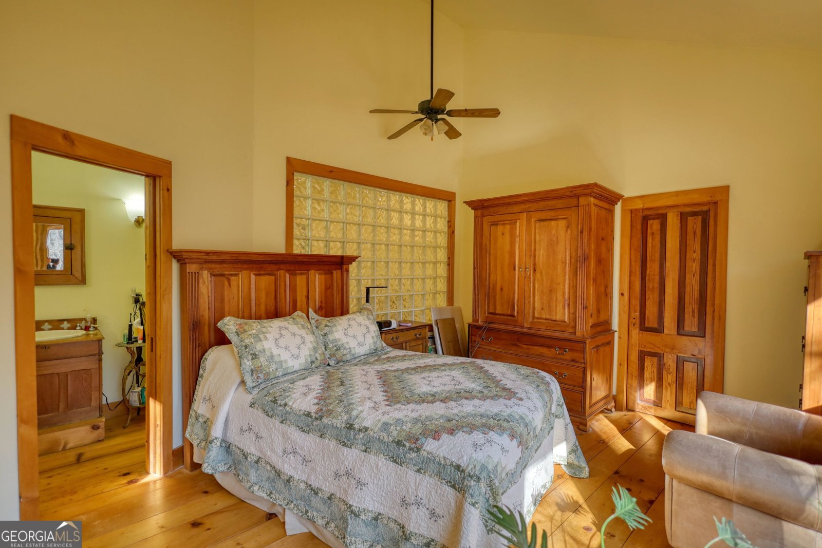 5642 N Highway 212 Covington - 34