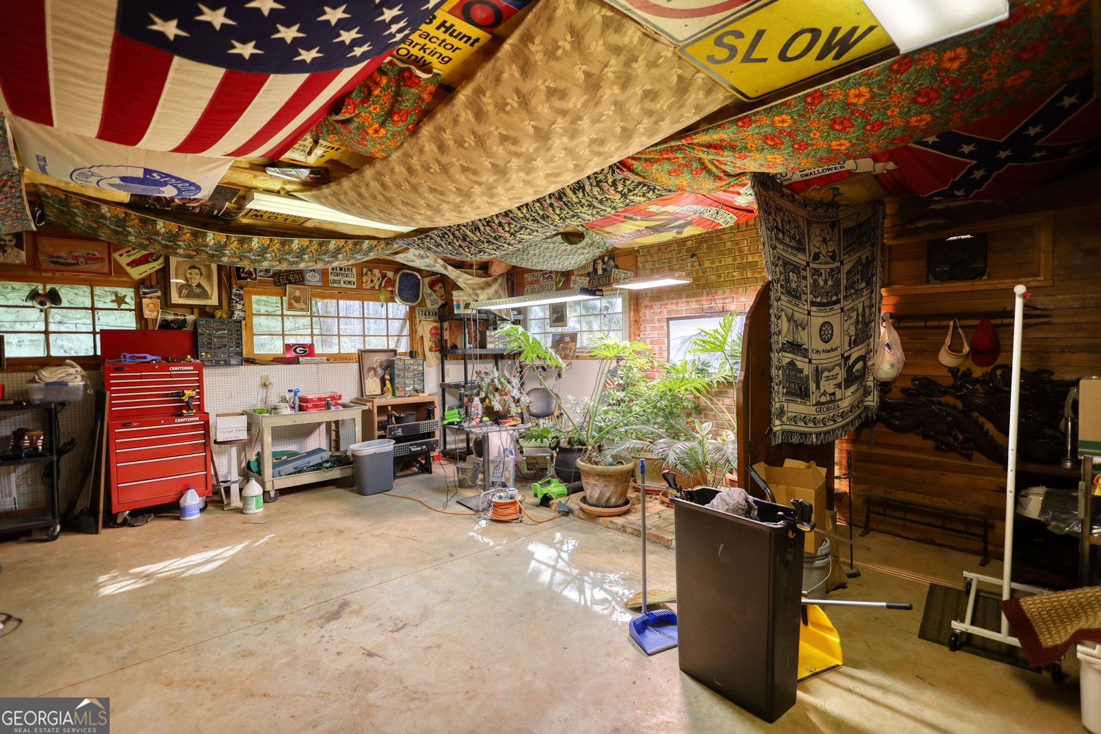5642 N Highway 212 Covington - 55