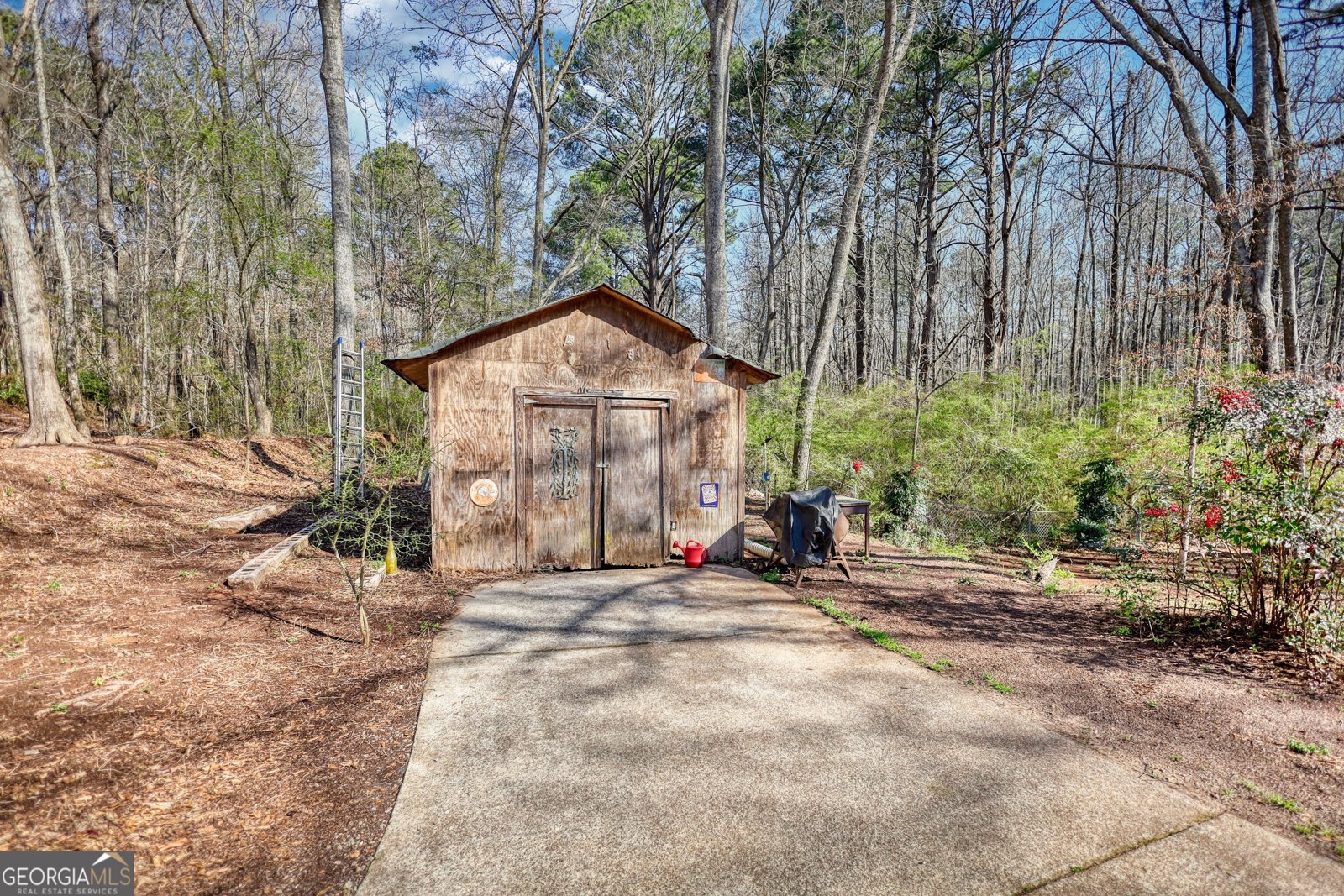 5642 N Highway 212 Covington - 66