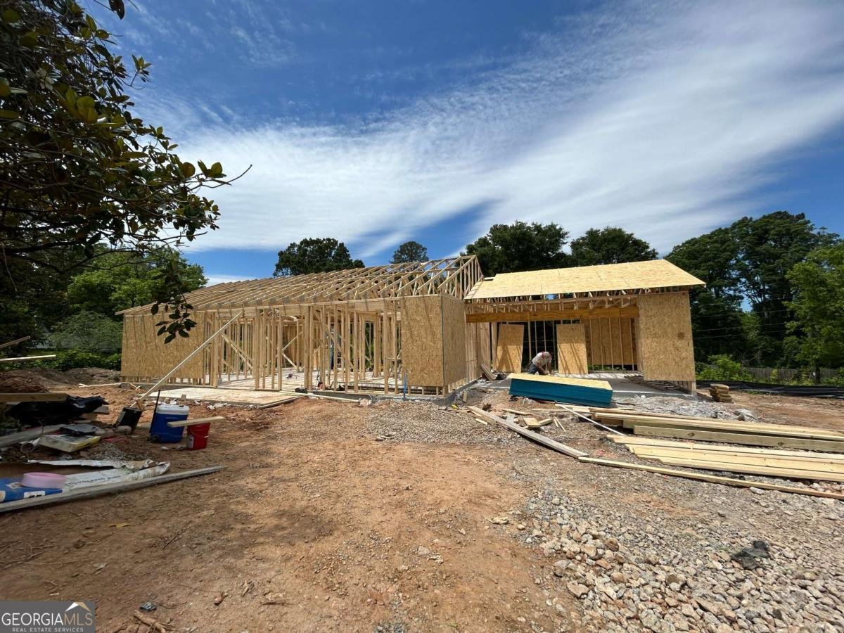 53 Clinic Road Tate - 3