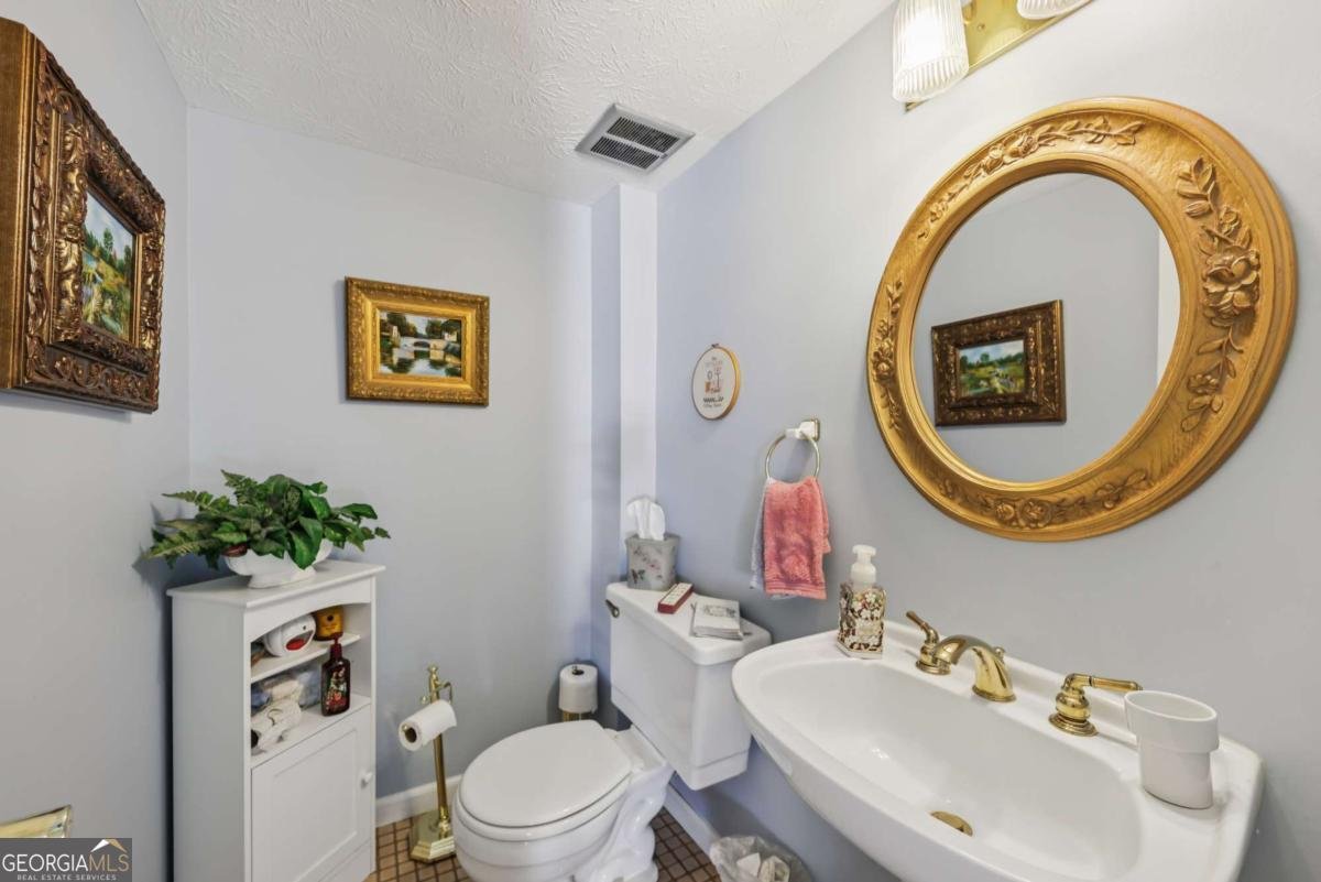 1487 Bend Creek Court Atlanta - 32