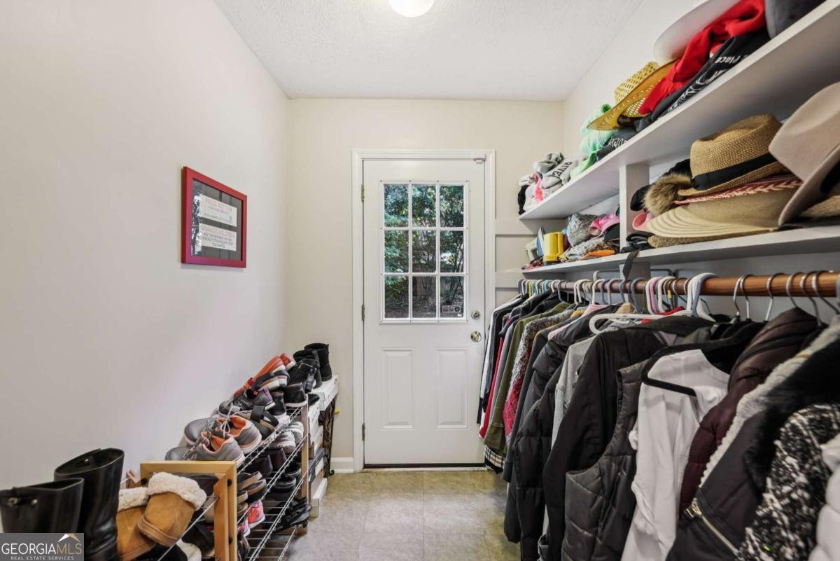 1487 Bend Creek Court Atlanta - 33