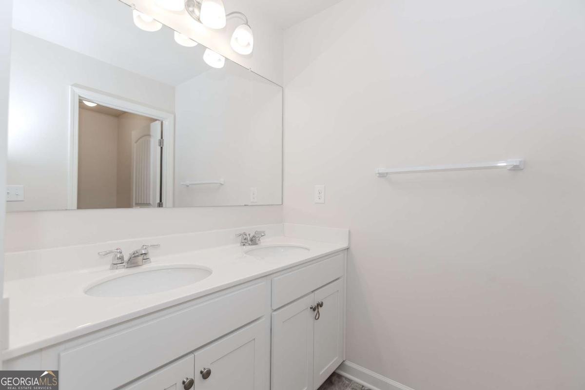 6706 Moondancer Court Flowery Branch - 3