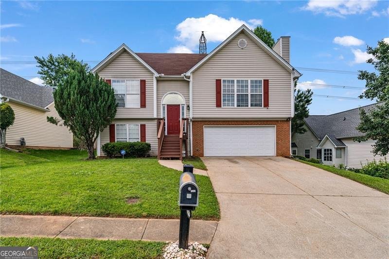 335 Lee Miller Court Suwanee - 1