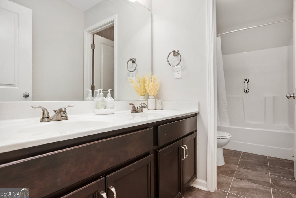 6115 Stella Light Drive Flowery Branch - 28
