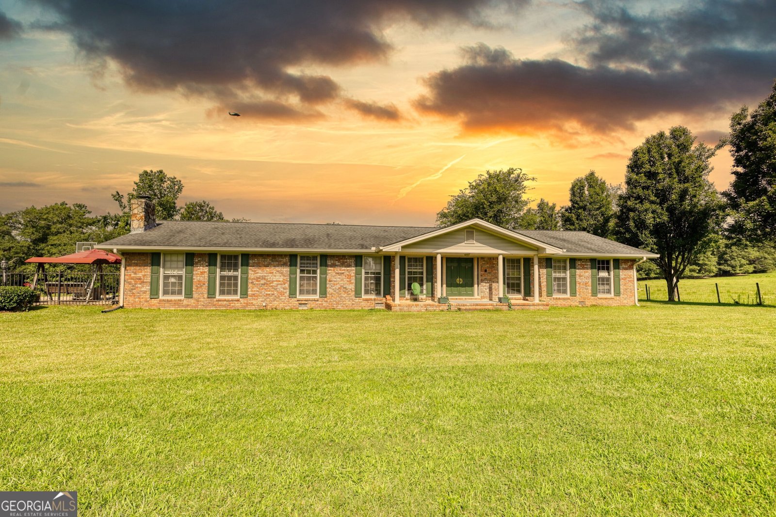 12621 Highway 142 Oxford - 48