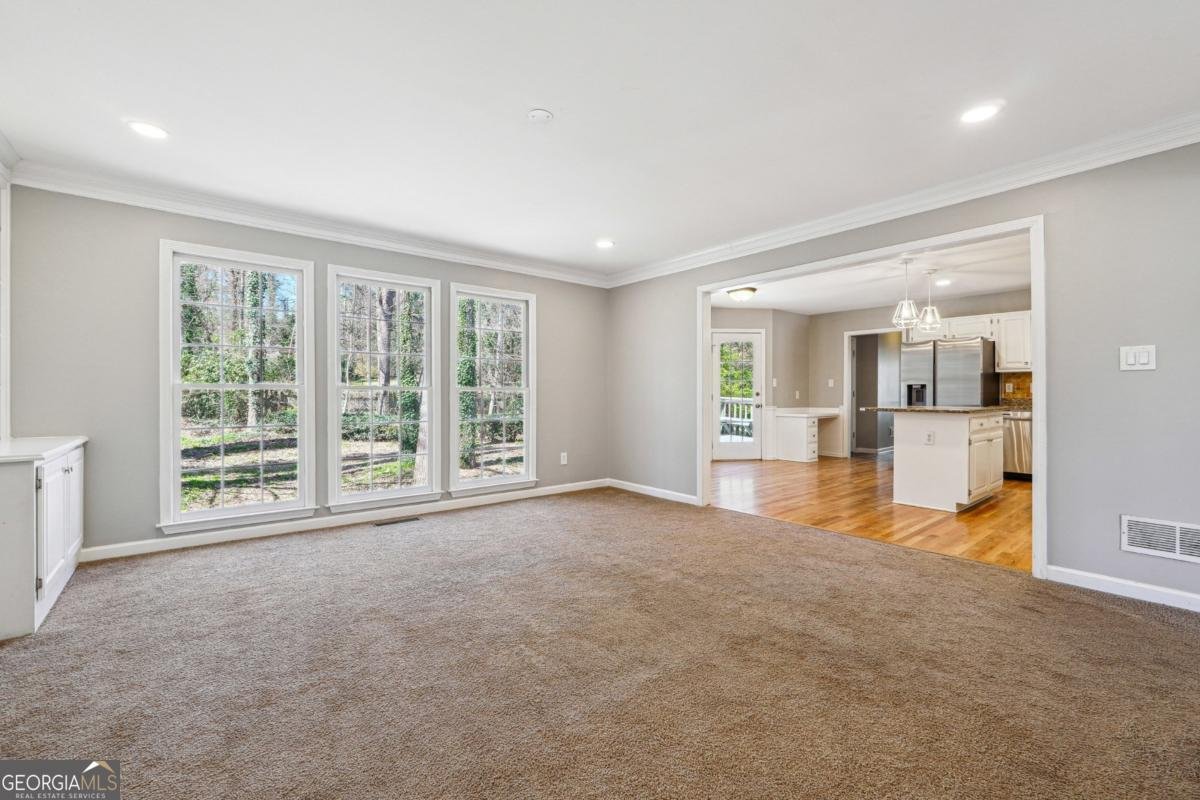 4271 Weston Drive Lilburn - 12