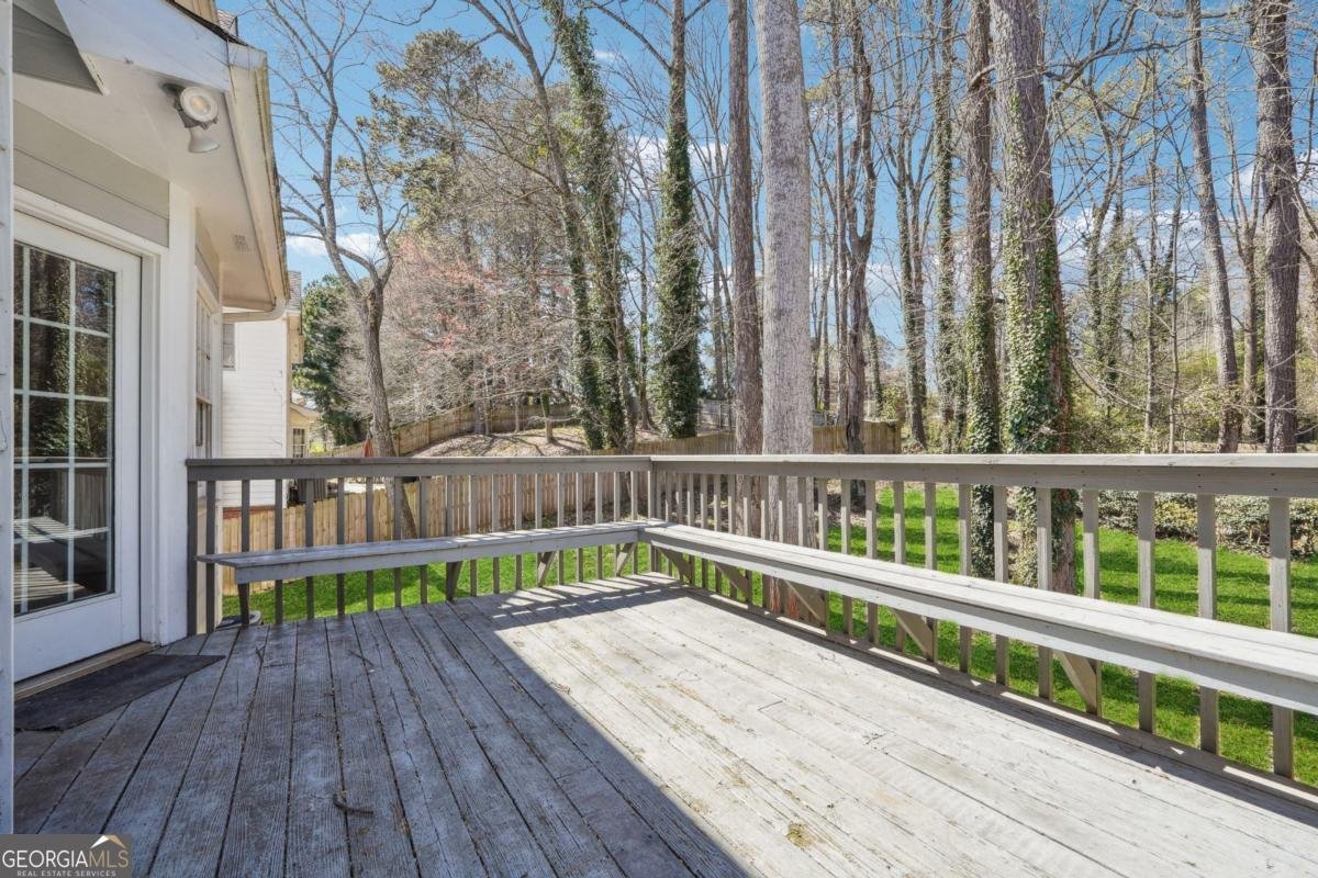 4271 Weston Drive Lilburn - 37