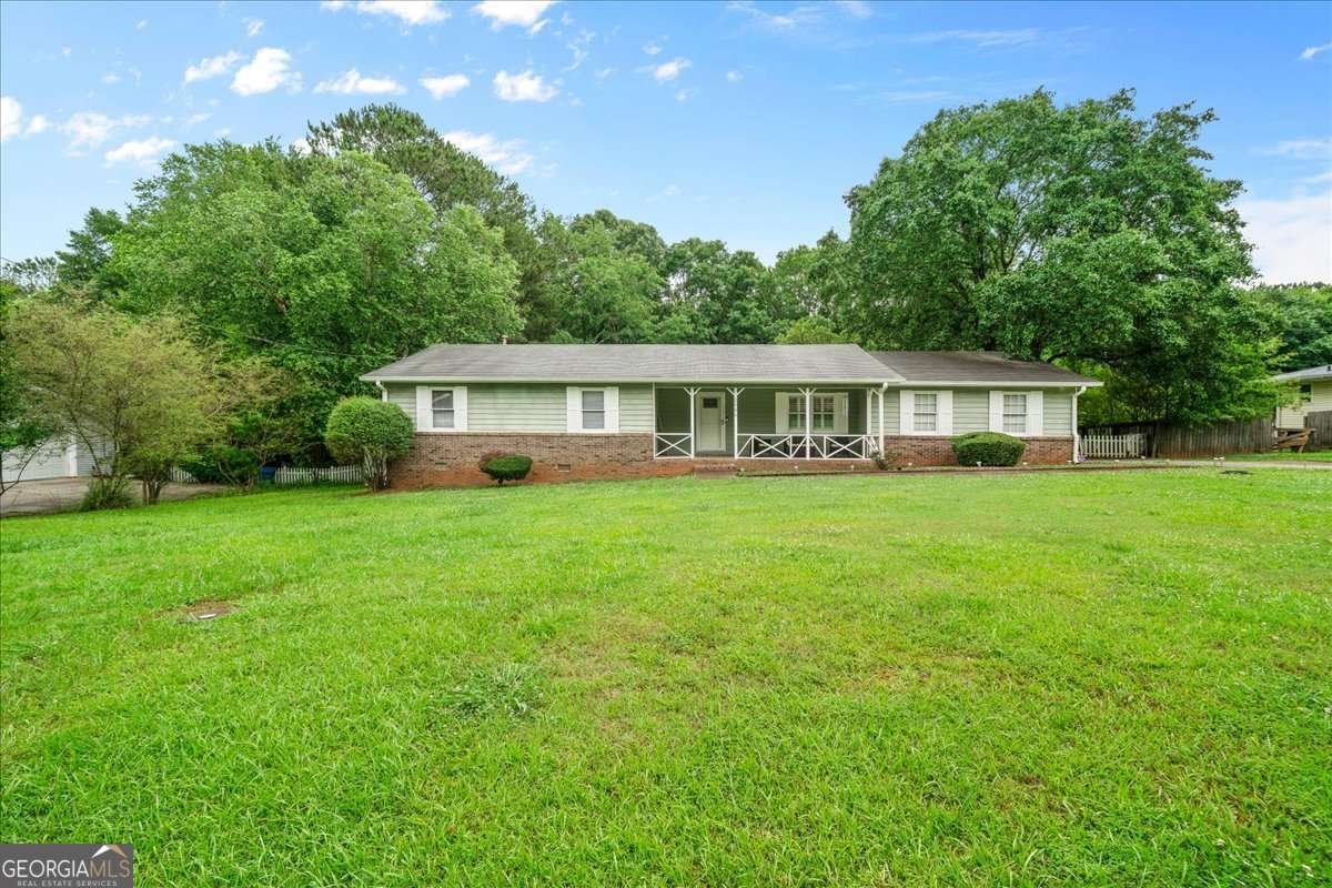 2056 Merle Drive Conyers - 1