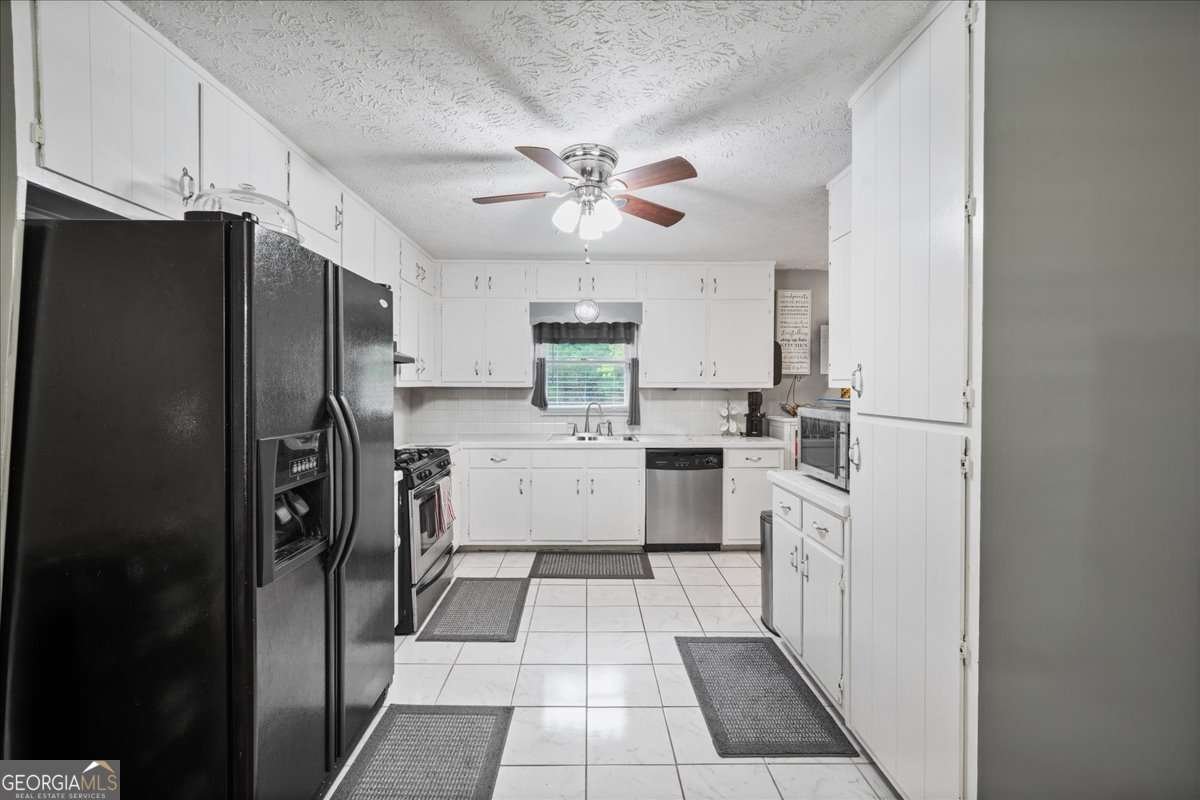 2056 Merle Drive Conyers - 10