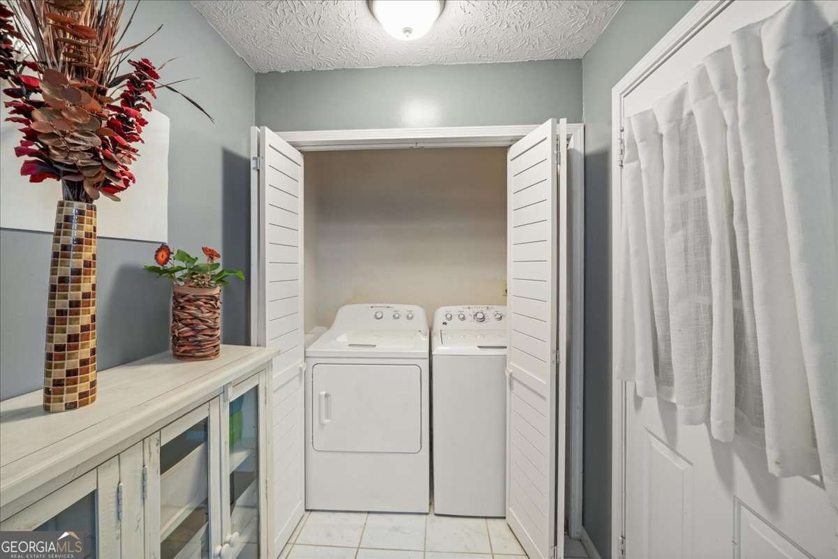 2056 Merle Drive Conyers - 14