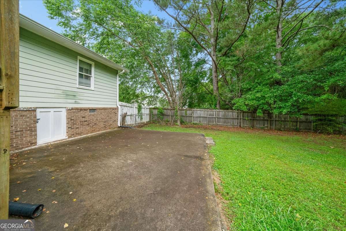 2056 Merle Drive Conyers - 24