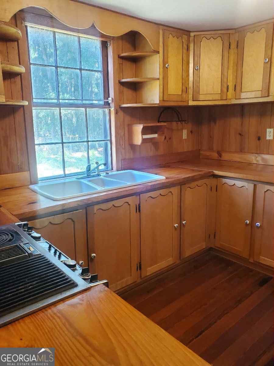 1928 Hird Island Drive Darien - 4