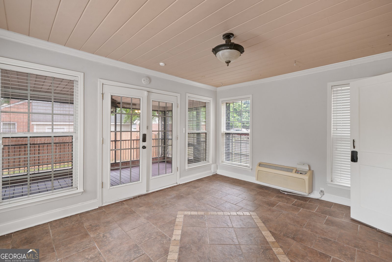 322 Pio Nono Avenue Macon - 37