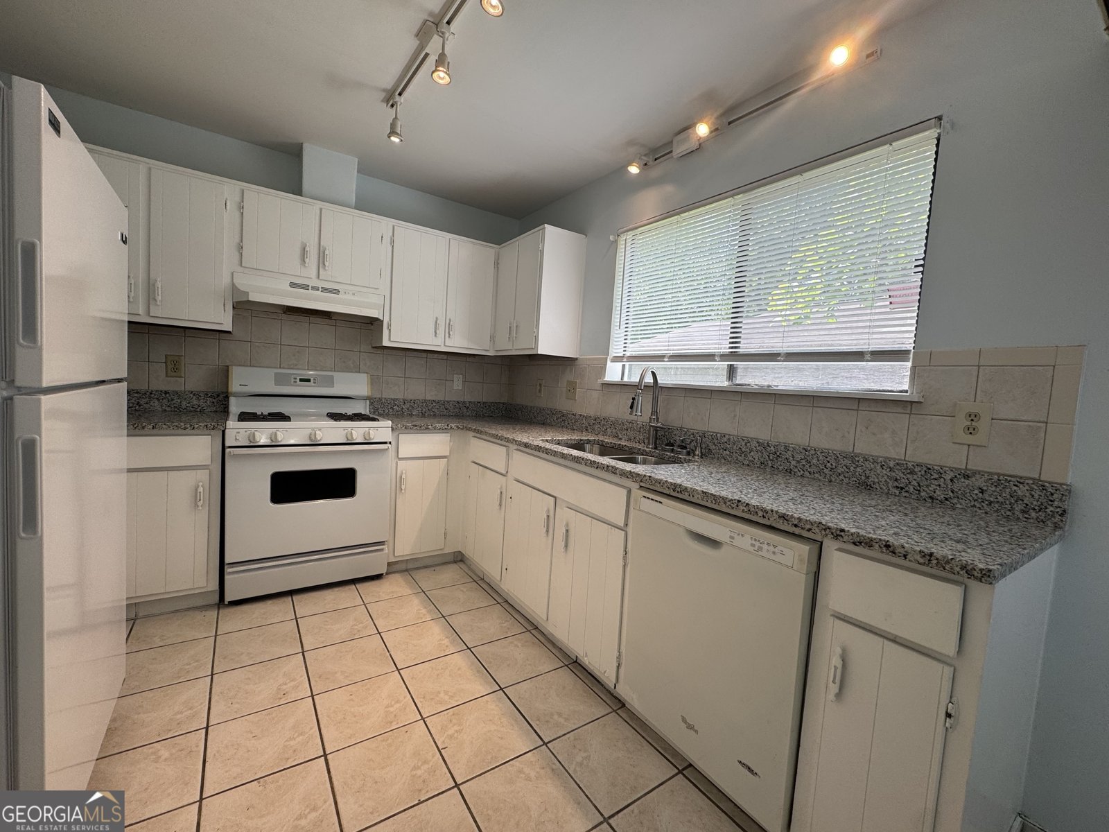 8249 Creekline Court Riverdale - 11