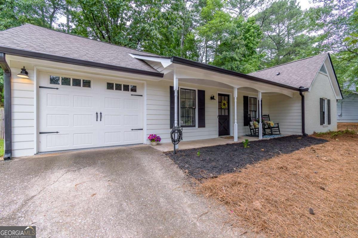 2038 Summertown Drive Norcross - 1
