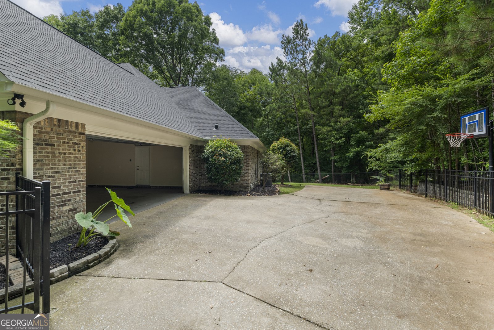 66 Williams Court Midland - 5