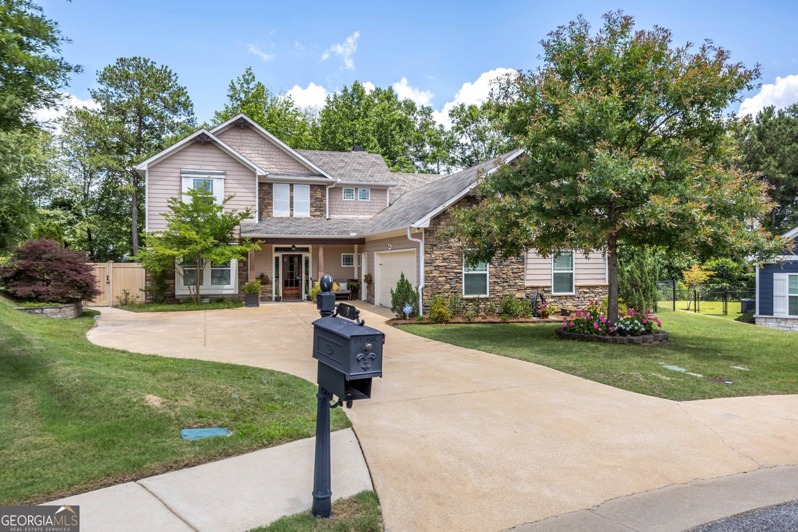 7092 Tavistock Court Columbus - 2