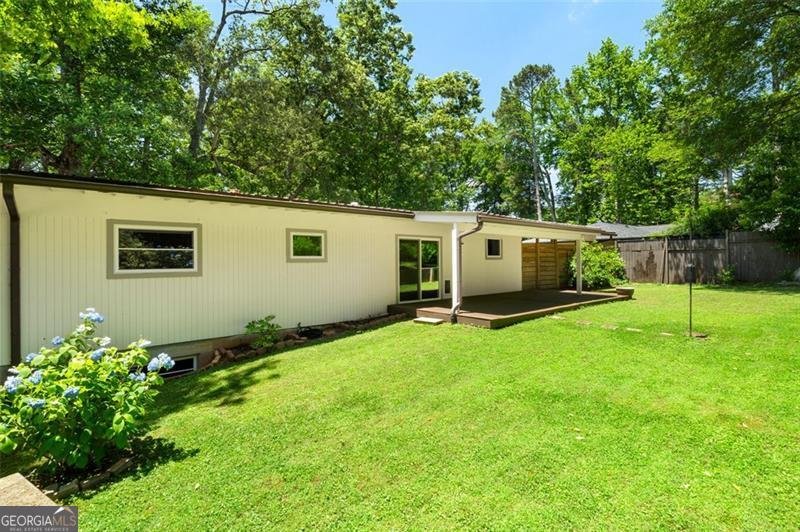 1492 SAGEWOOD Circle Stone Mountain - 32