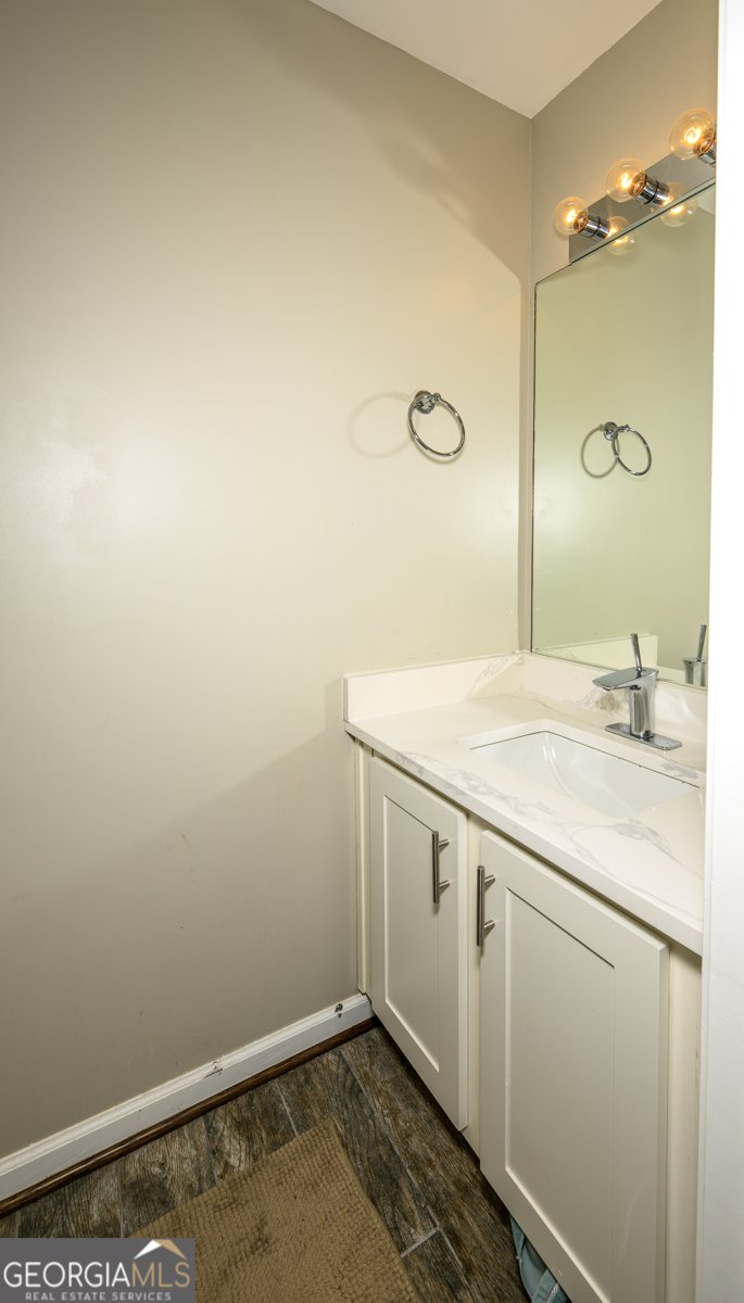 3343 Lathenview Court Milton - 32