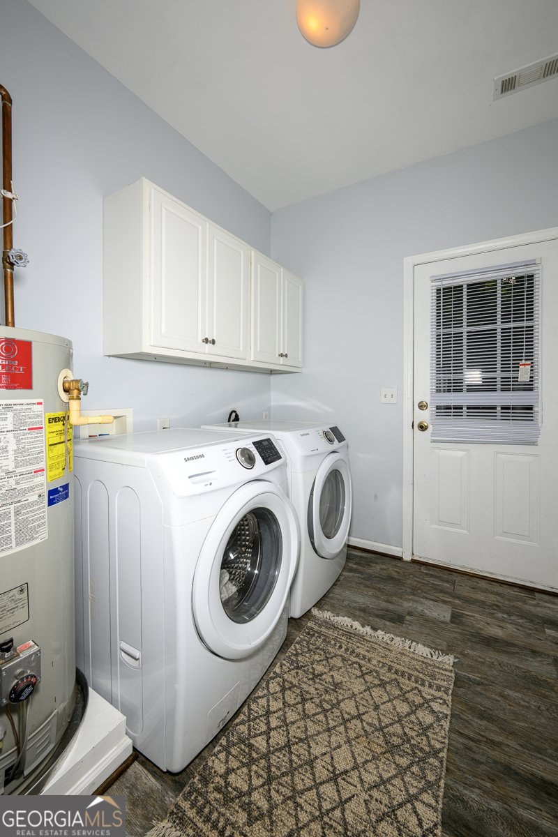 3343 Lathenview Court Milton - 34