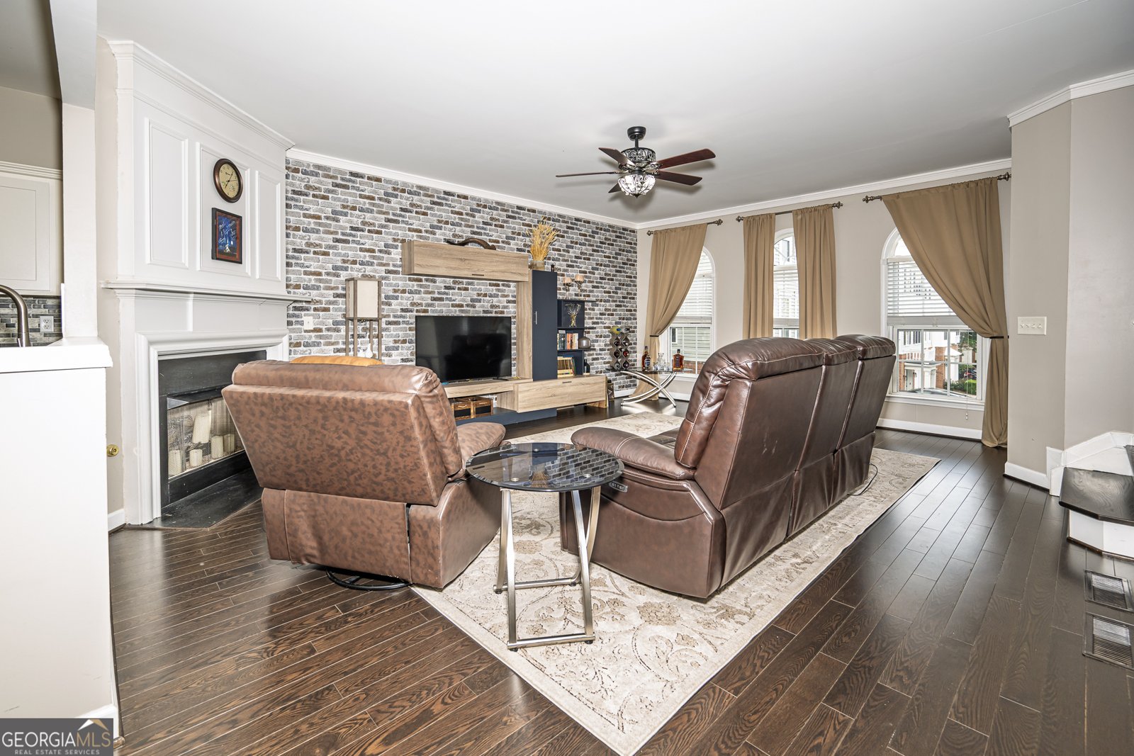 3343 Lathenview Court Milton - 5