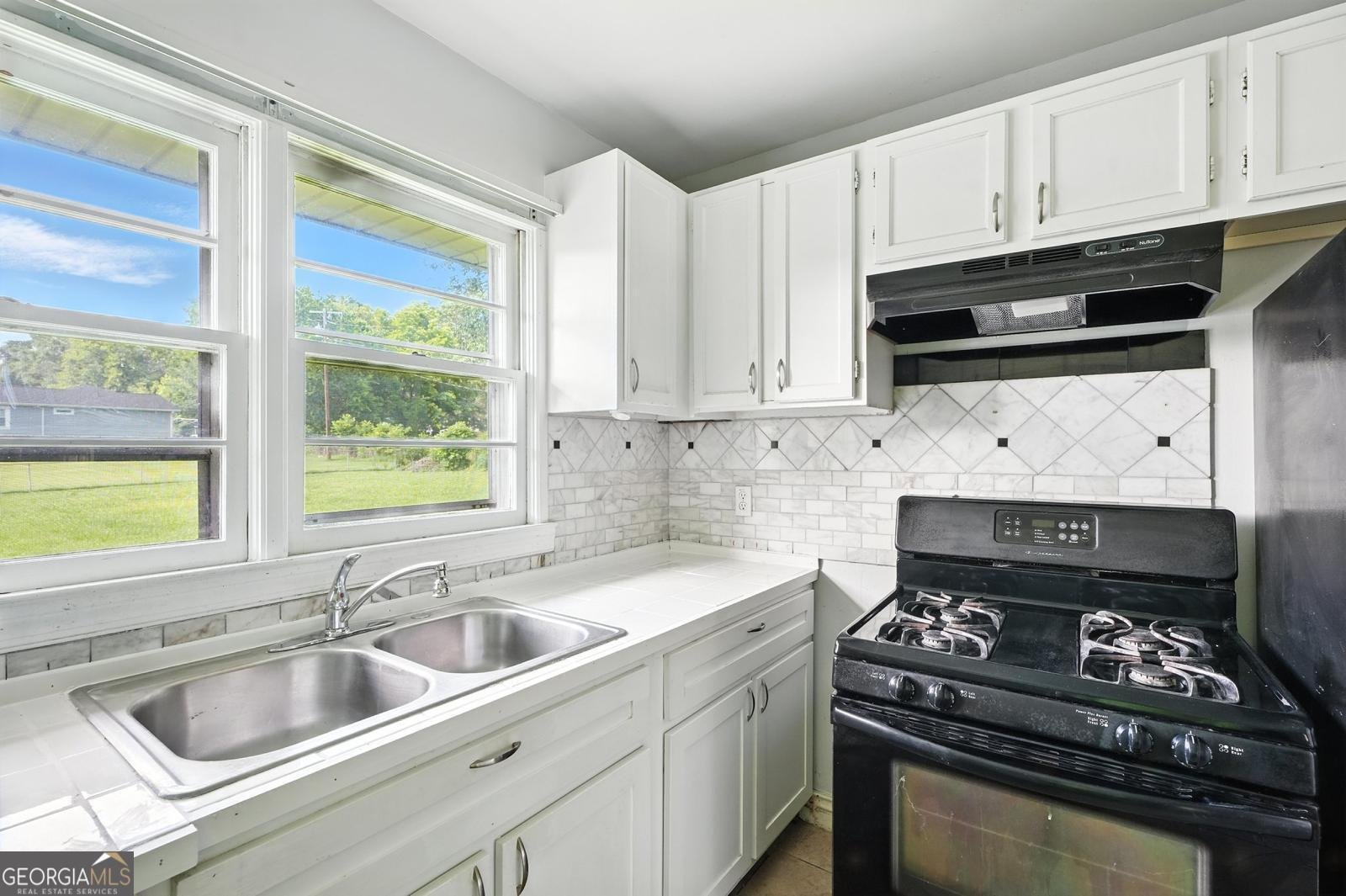 3551 Clay Road Austell - 27