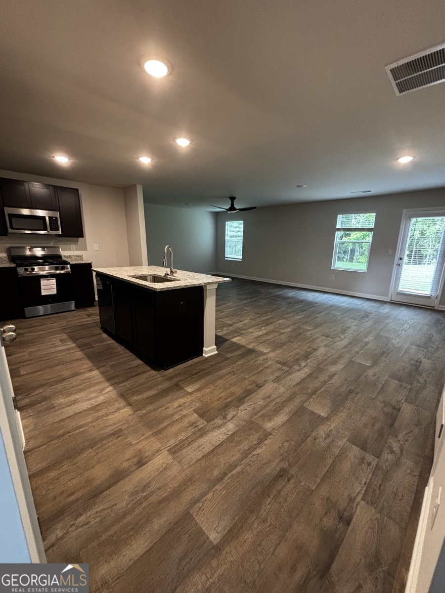 122 Garden Walk West Point - 5