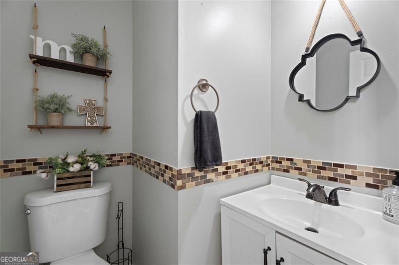 565 SAINT JAMES Court Lawrenceville - 24