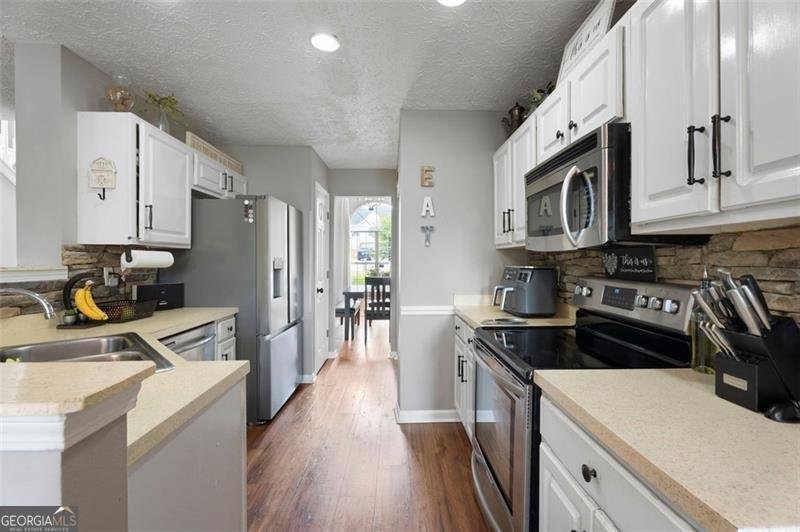 565 SAINT JAMES Court Lawrenceville - 30