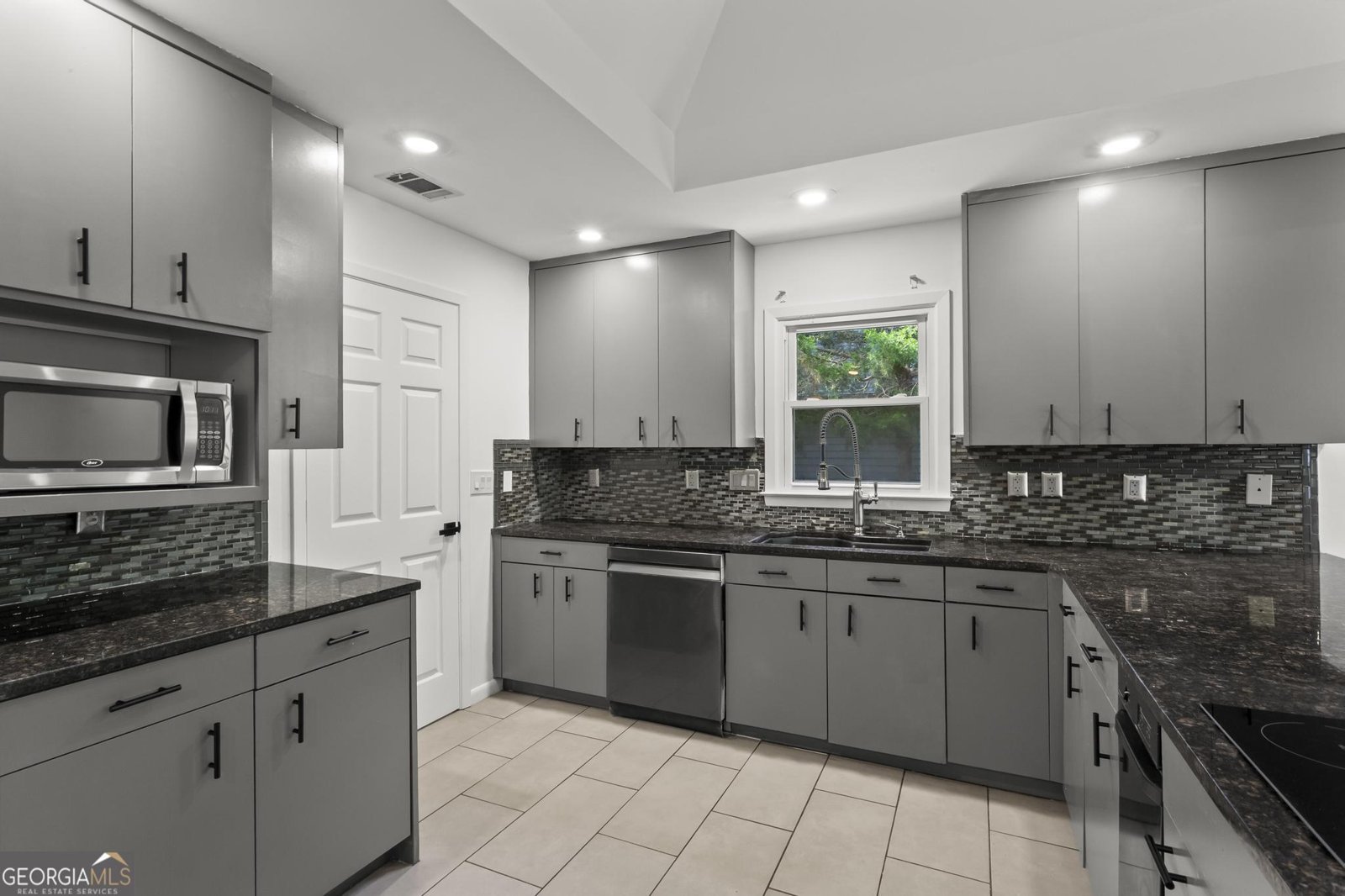 4212 Burns Heritage Trail Roswell - 10