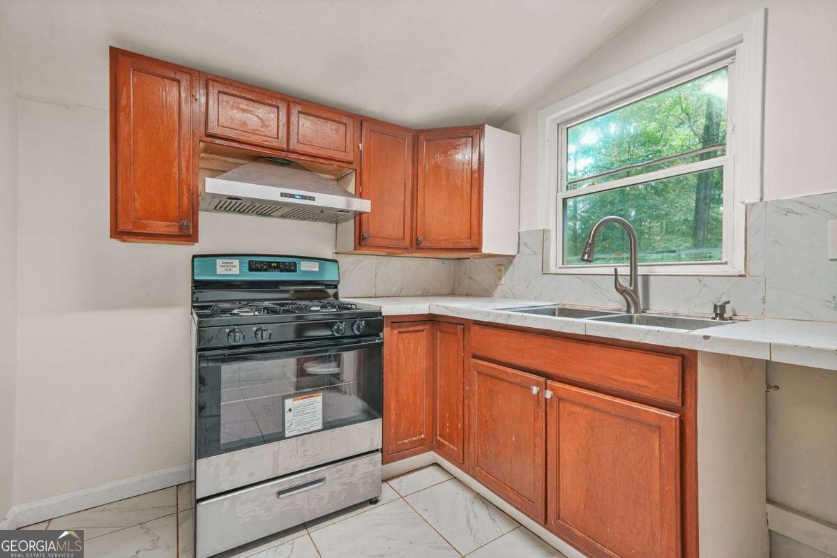 574 Hickory Hills Court Stone Mountain - 10