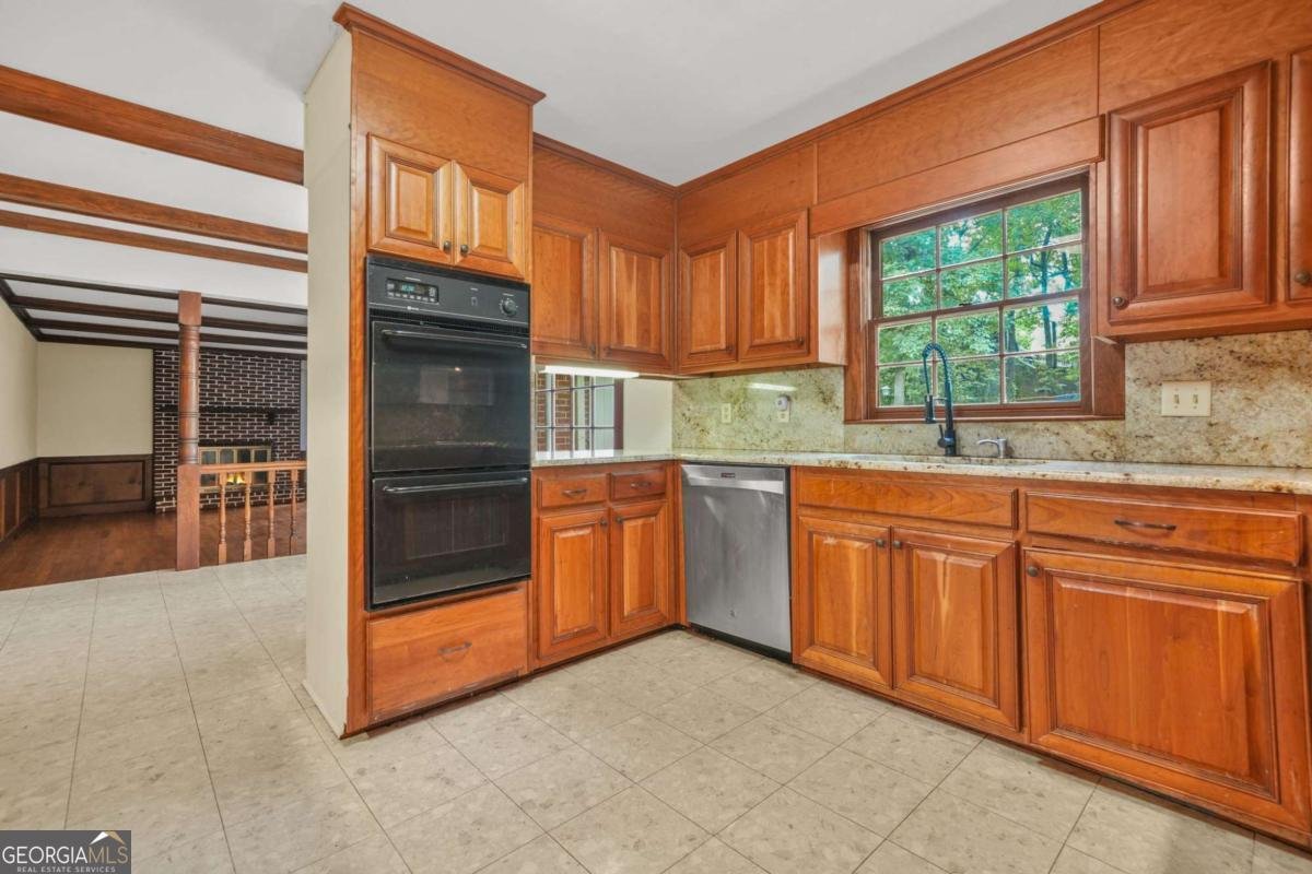 574 Hickory Hills Court Stone Mountain - 13