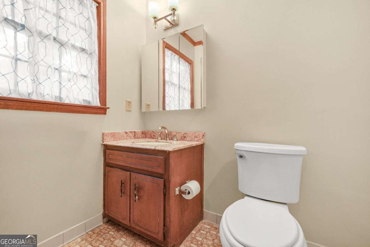 574 Hickory Hills Court Stone Mountain - 35