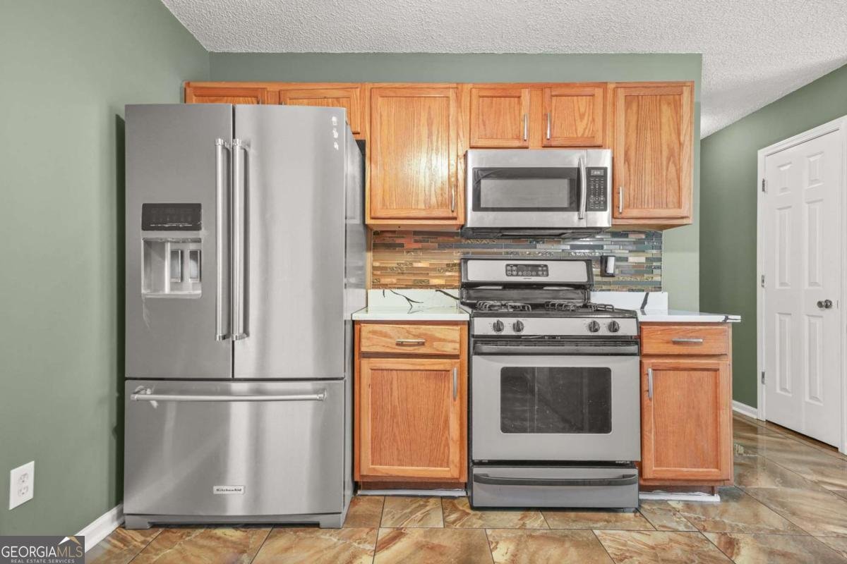 6799 Hill Creek Cove Lithonia - 23